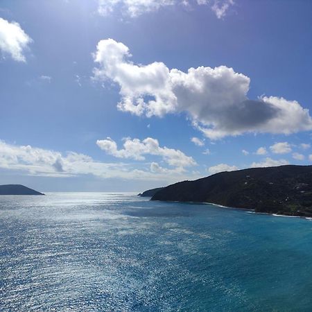 Secret Summer Havens - Perfectly Secluded Getaways Vasilítsion Esterno foto