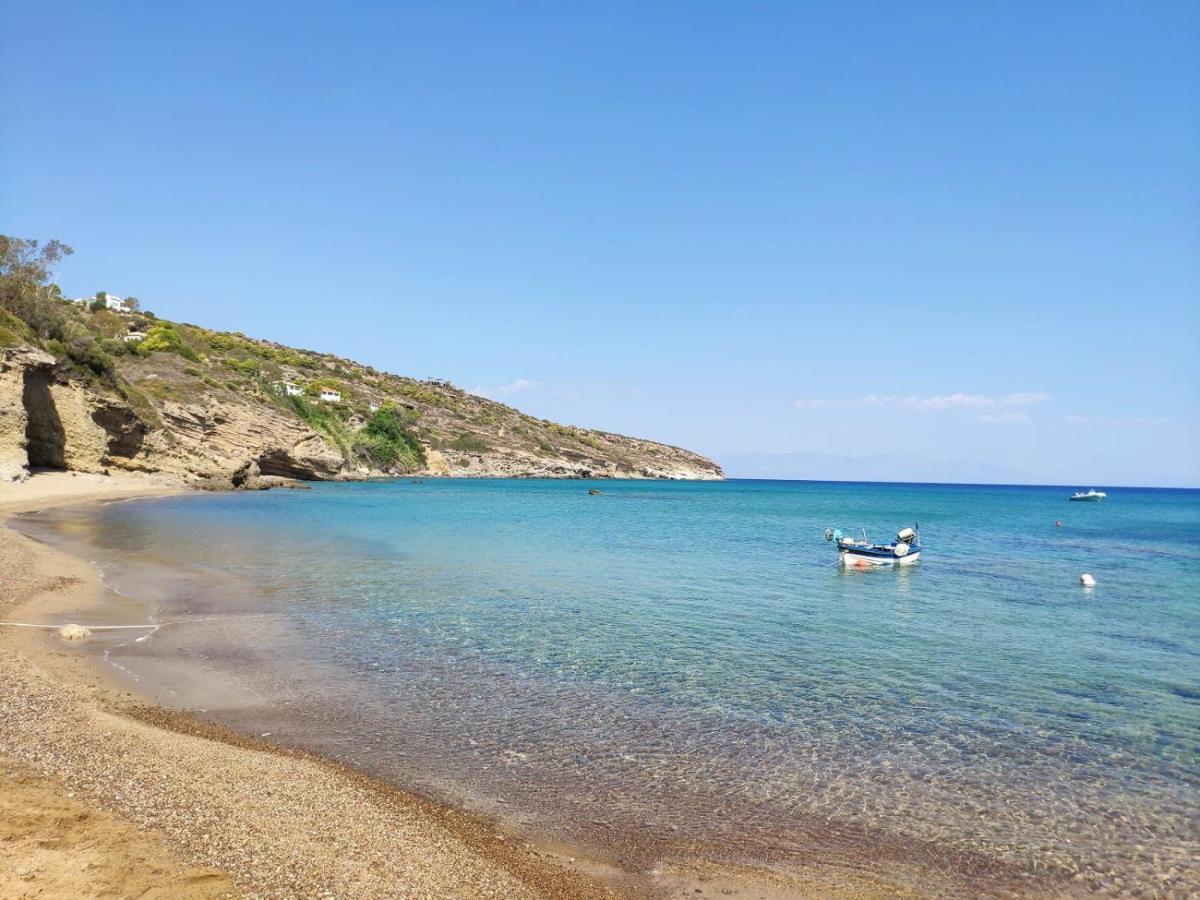 Secret Summer Havens - Perfectly Secluded Getaways Vasilítsion Esterno foto