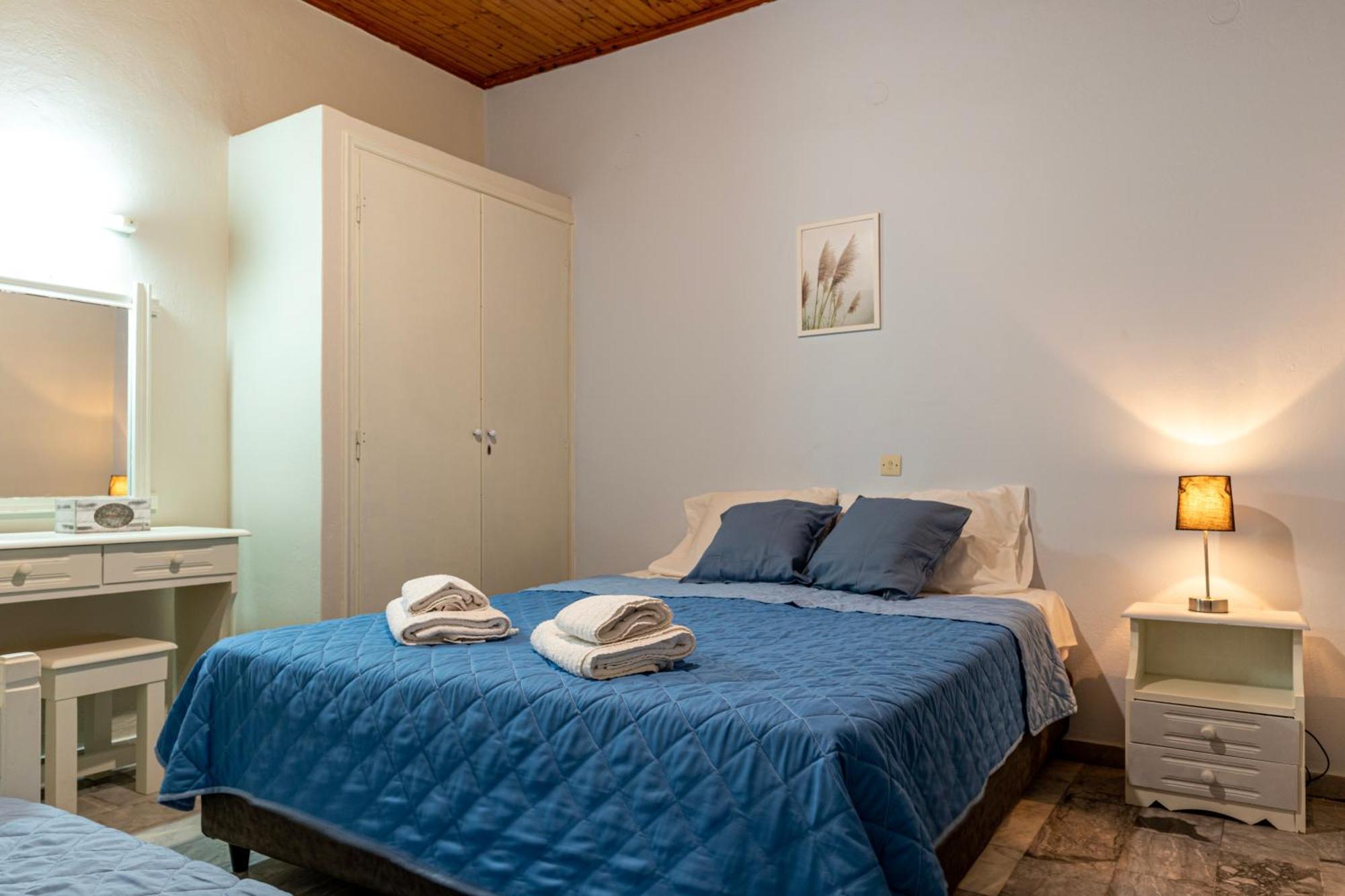 Secret Summer Havens - Perfectly Secluded Getaways Vasilítsion Esterno foto