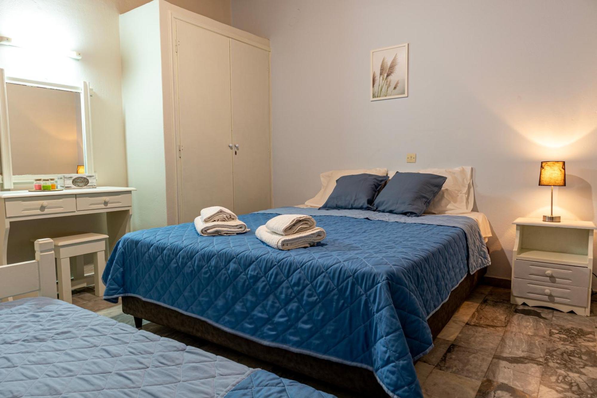 Secret Summer Havens - Perfectly Secluded Getaways Vasilítsion Esterno foto
